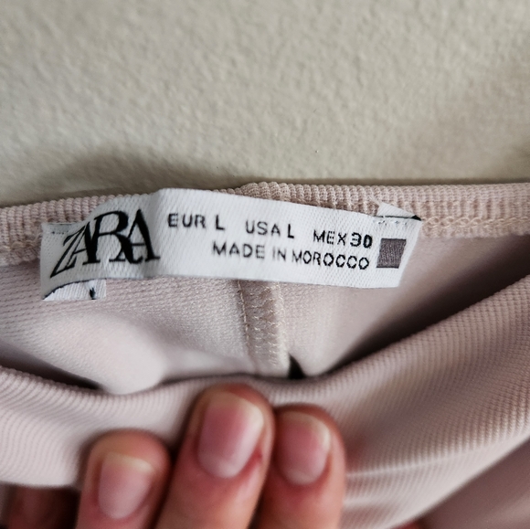 Zara dress - Picture 3 of 3